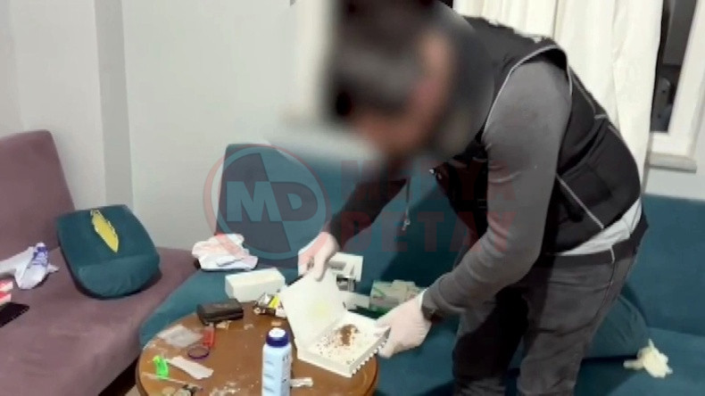 Sakarya Film Sahnelerini Aratmayan Uyusturucu Operasyonu (4)