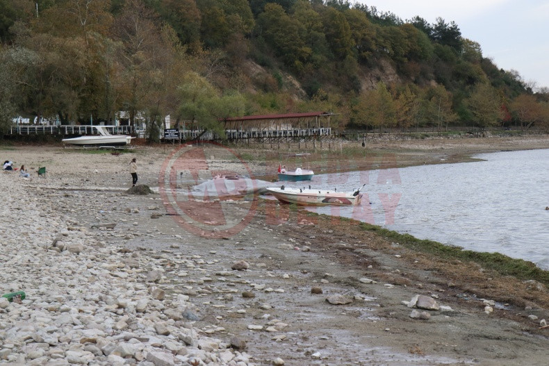 Sapanca Golu Kayniyor (3)