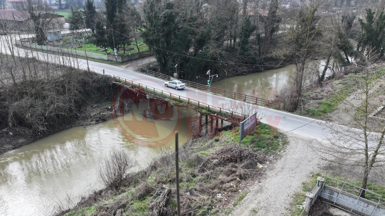 Akyazida O Kopru Yenilendi (1)