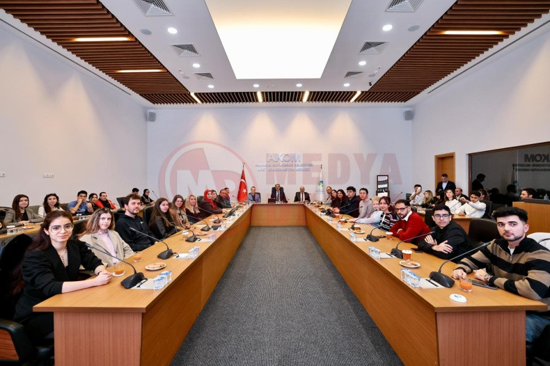 Baskan Alemdar Erasmus Ogrencilerini Agirladi (2)