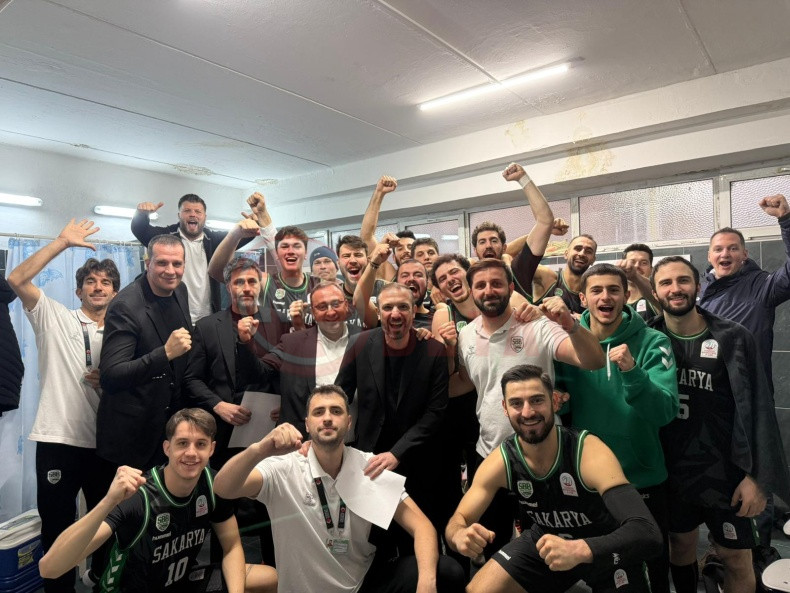 Buyuksehir Basketbol Namaglup Serisini Surduruyor (2)