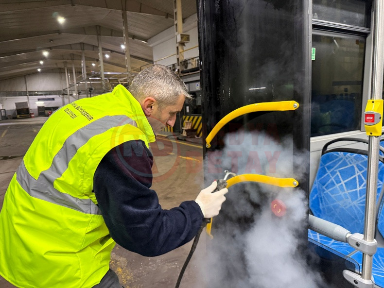 Buyuksehir Toplu Tasima Temizlik (1)