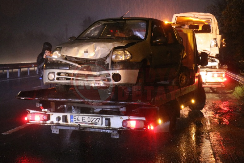 Sakarya Feci Kaza 12 Yarali (5)