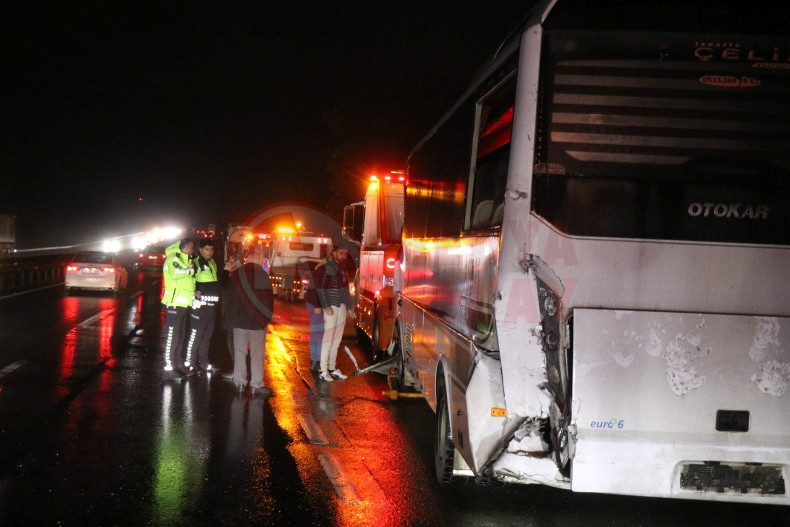 Sakarya Feci Kaza 12 Yarali (6)