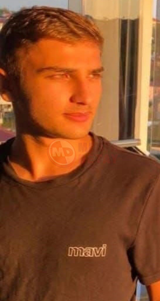 23 Yasindaki Genc Aracinda Olu Bulundu3