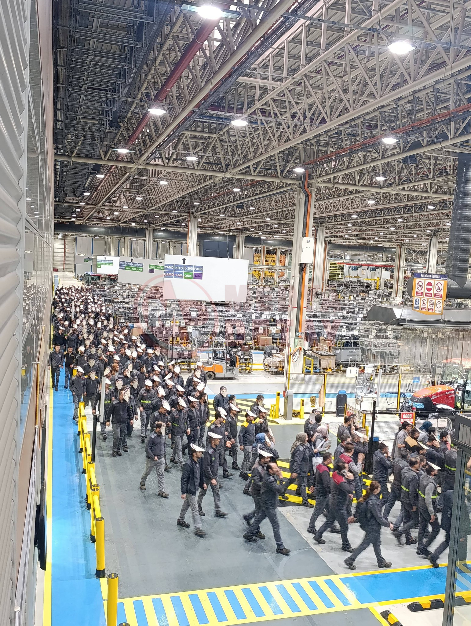 611278695 10236784157877354 2223236588592047000 N