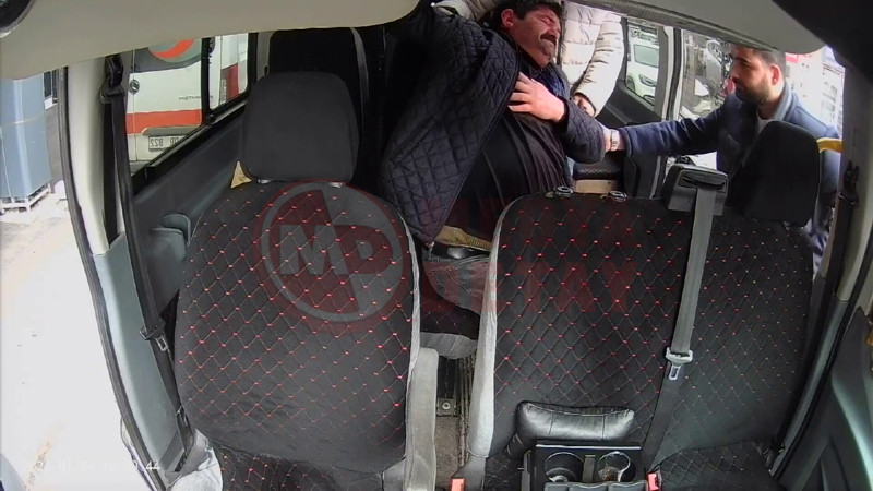 Dolmusta Rahatsizlandi4