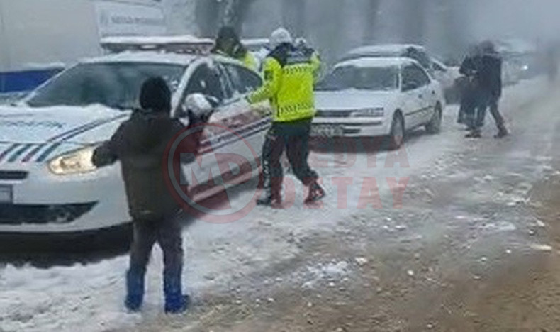 Jandarma Kar Topu Savasi (2)