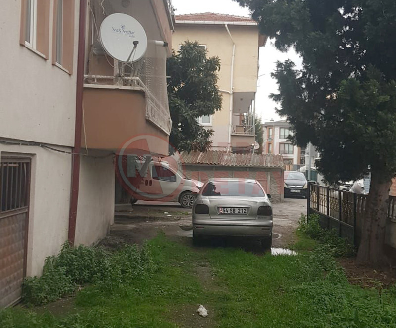 Kanalizasyonda Yuzen Bina2