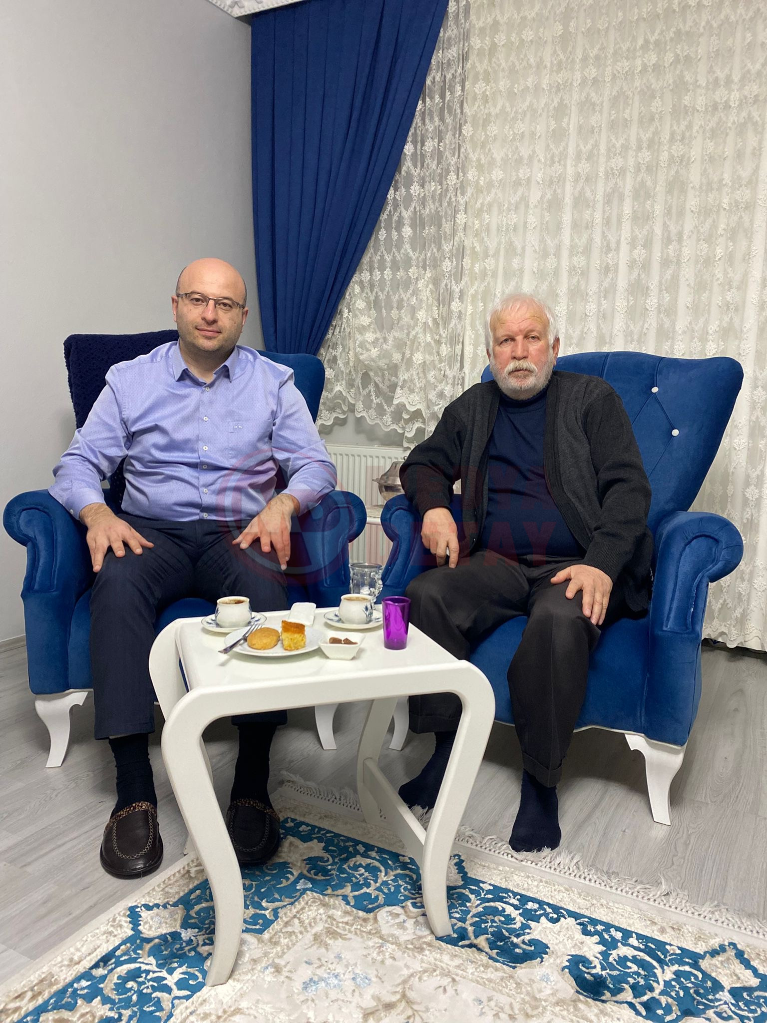 8Cf81E6A Fadf 405C Bb75 B26D4484Bbf9