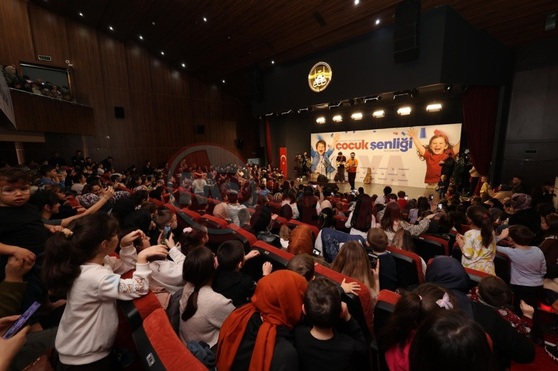 Adapazari Belediyesi Cocuk Senligi (2)