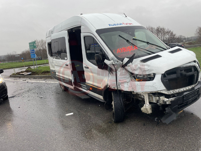 Ambulansla Isci Servisi Carpisti5