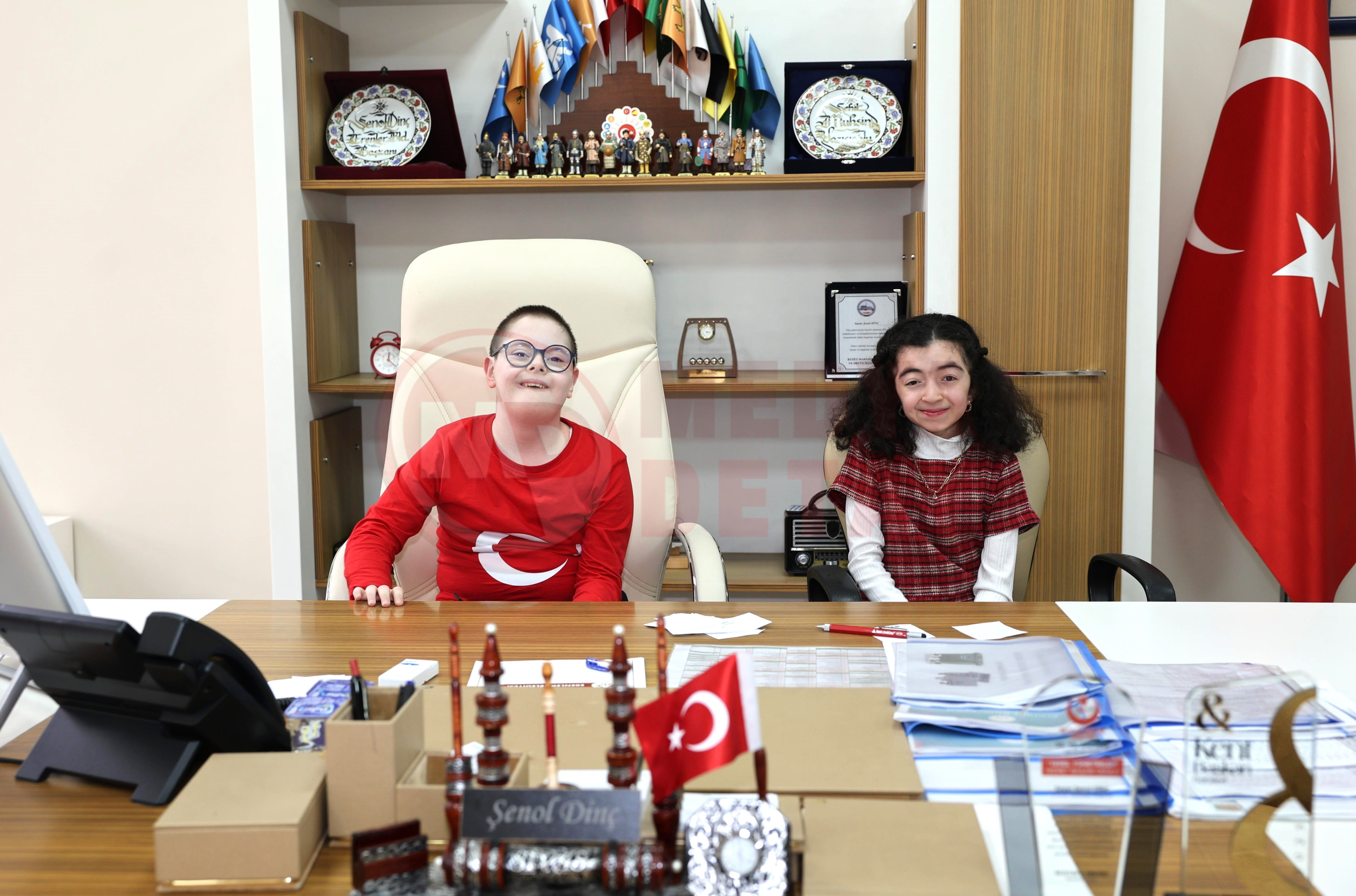 Erenler Beledi̇yesi̇’nde Anlamli Sergi̇ (8)