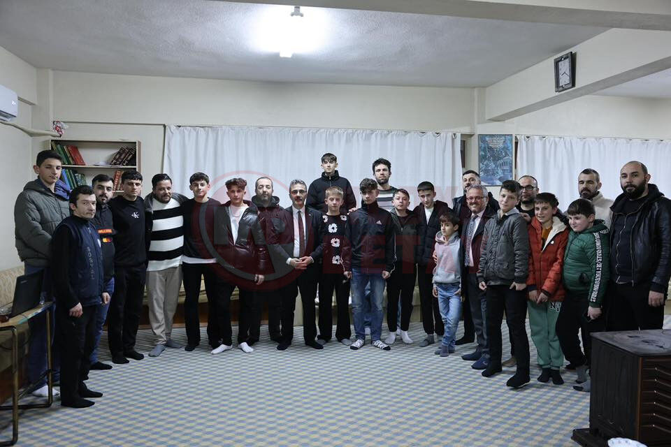 Erenler’de Ramazan Gönül Köprüleri̇ Güçleni̇yor (6)