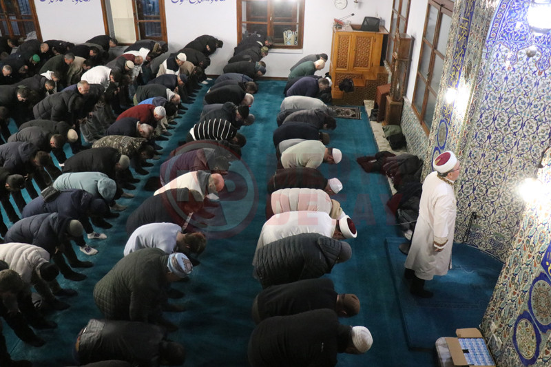 Ilk Teravih Namazi2-1