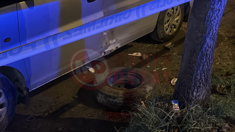 Kamyonetten Savrulan Stepne Yayaya Carpti (1)