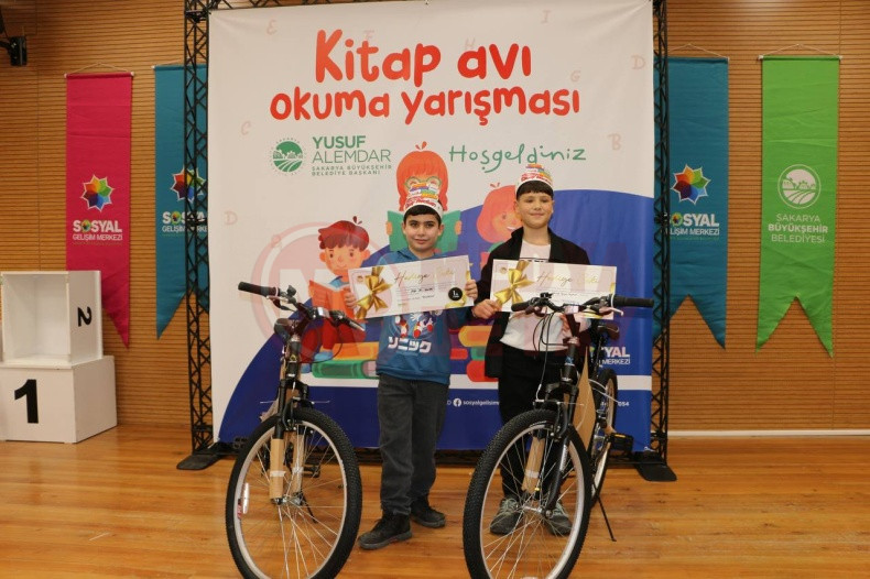 Kitap Avi Yarismasinda Oduller Sahiplerini Buldu (3)