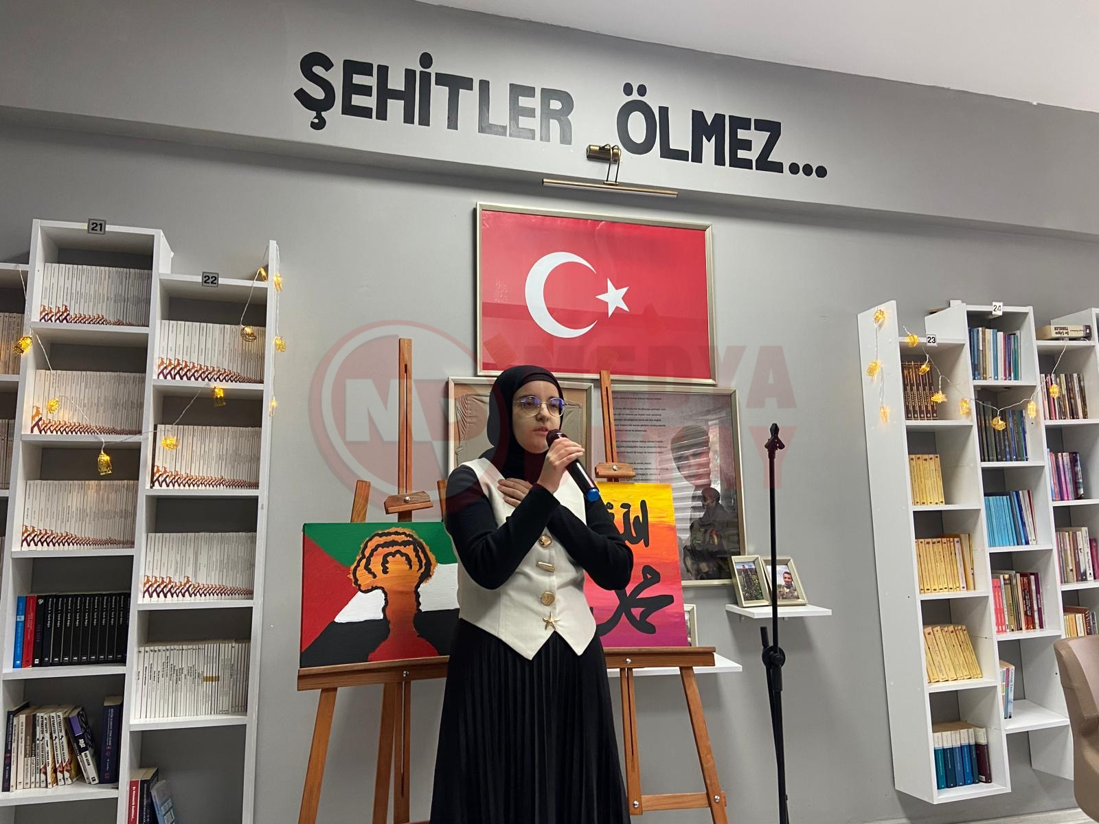 Mavera Şiir Dinletisi (1)