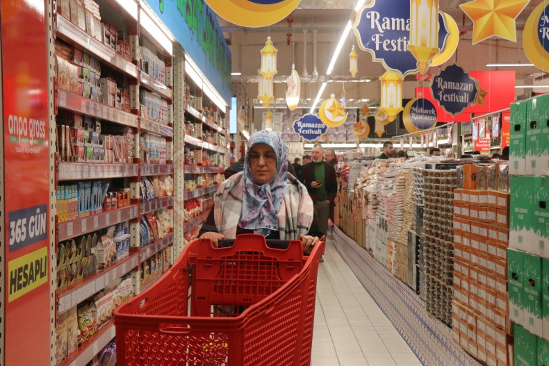 Sakarya Magaza Acilisi Izdiham (3)