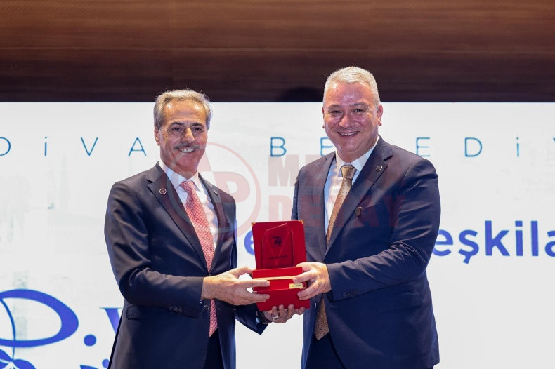 Serdivan Belediyesi Muhtesem Gece (9)