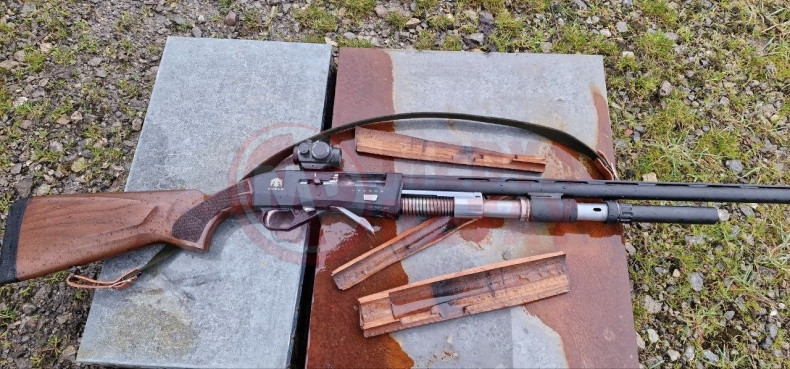 Tufek Avcinin Elinde Patladi (4)