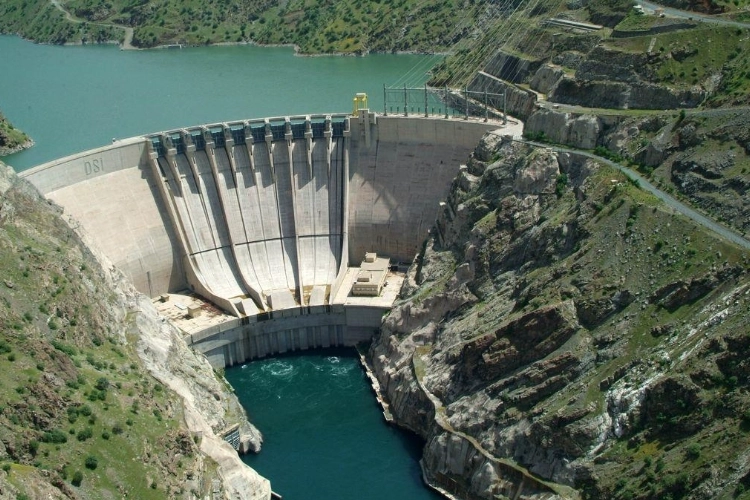 Türkiye'nin Elektrik Kurulu Gücü 123 Bin Megavata Ulaştı!