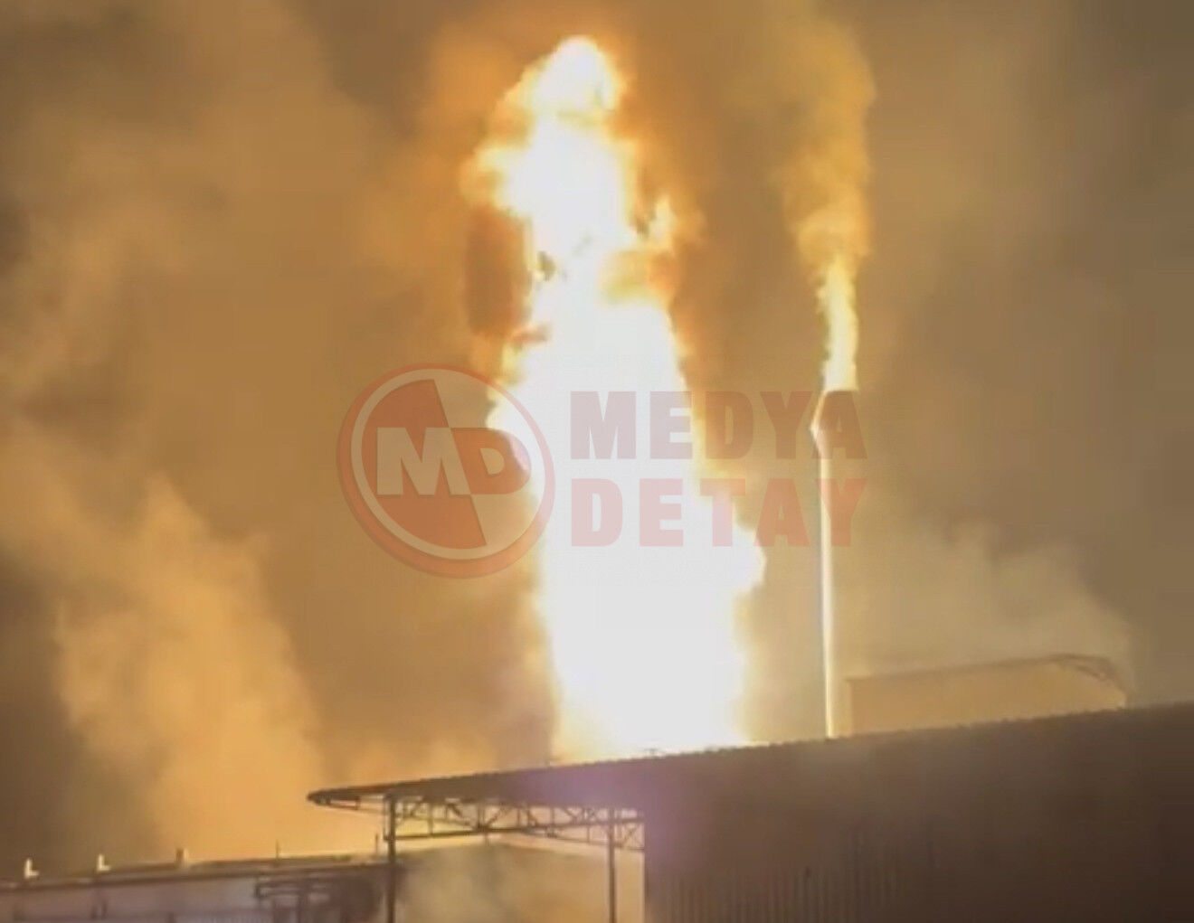 Entegre Tesis Yag Kazani Patladi (1)