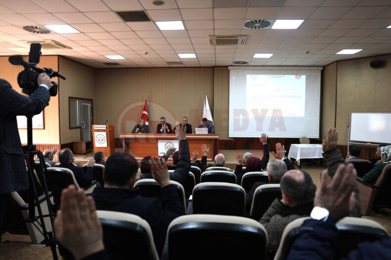 Erenler Meclis Toplantisi (3)