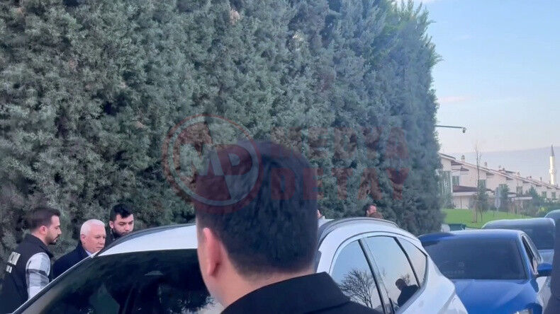 Mustafa Bozbey Gozalti