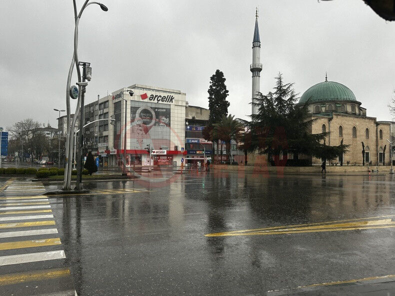 Ramazan Bayrami Yagmur Kar Yagisi (1)