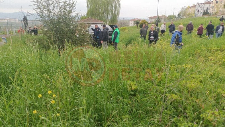 Otomobilin Carptigi Genc Hayatini Kaybetti