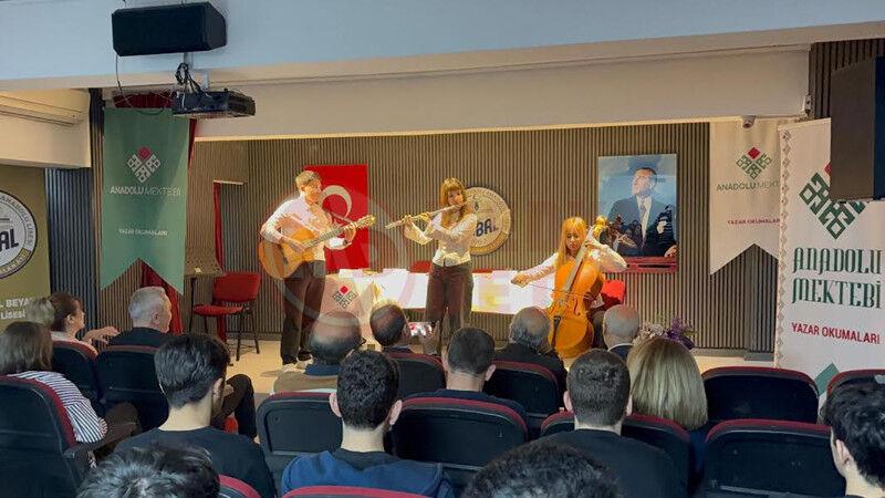 Yusuf Gedikli Panel3