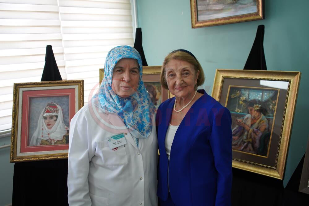 A W707427 02