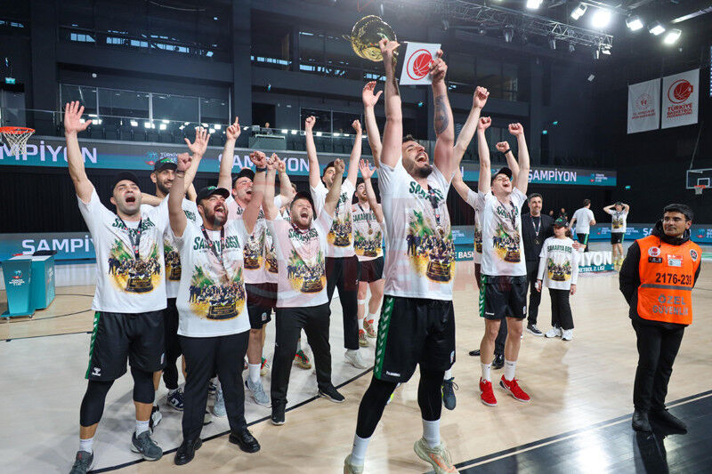 Bs Basketbol Sampiyon2