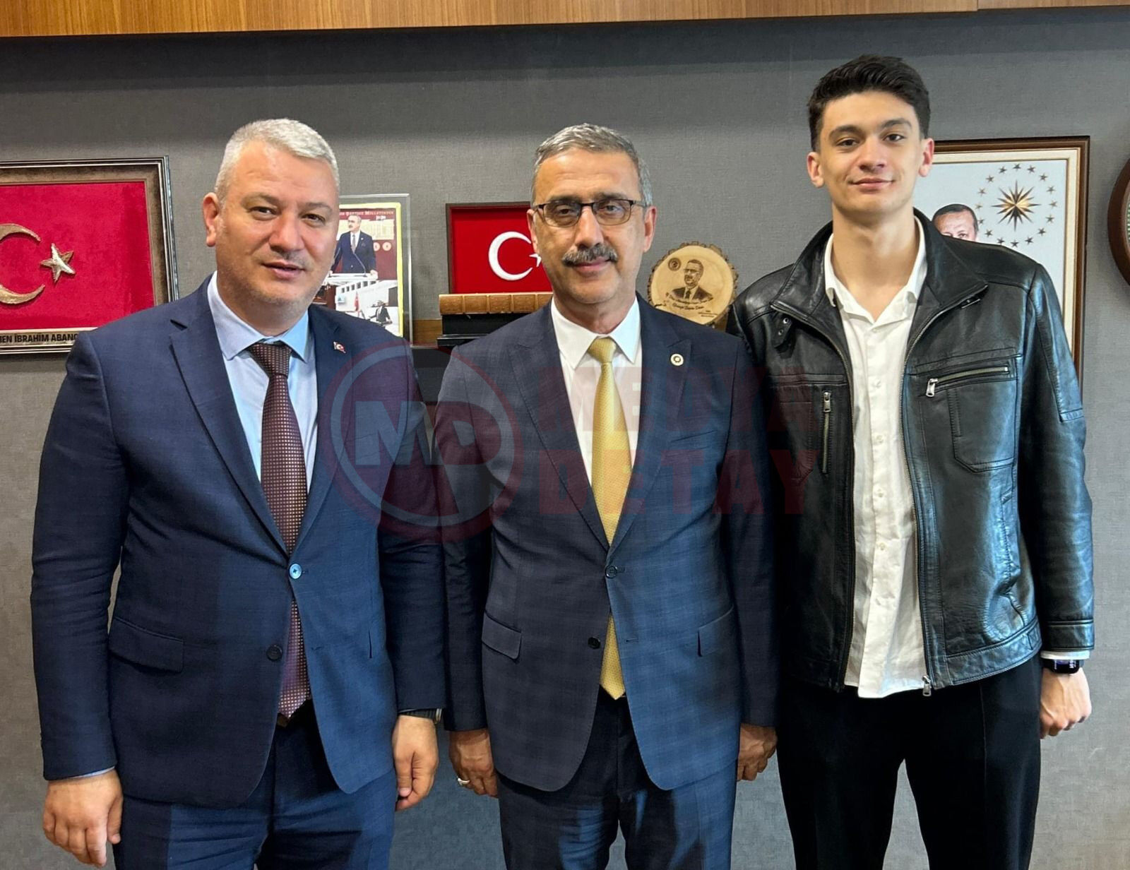 Çeli̇k (1)-2