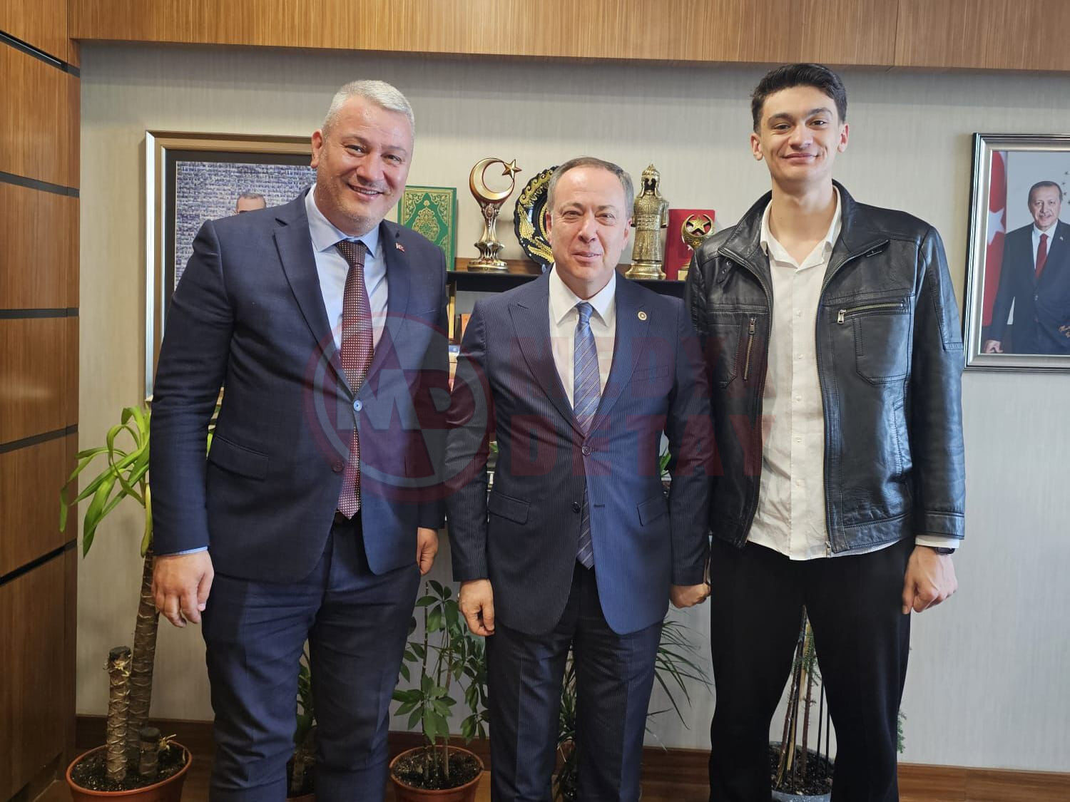Çeli̇k (2)-3