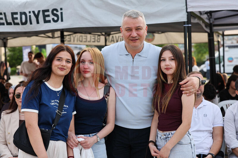 Sahne Senin Serdivan3