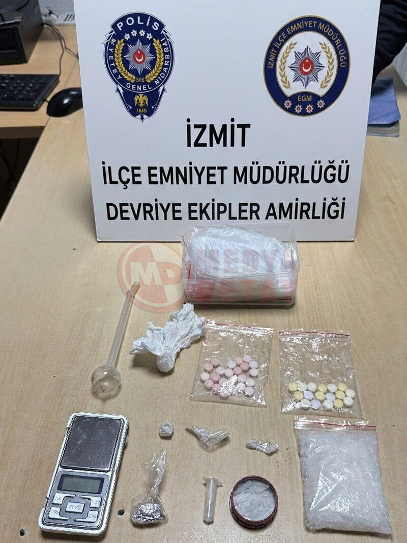 Uyusturucu Goturuyorlardi3