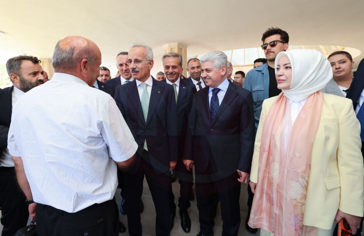 Vali̇ (2)-25