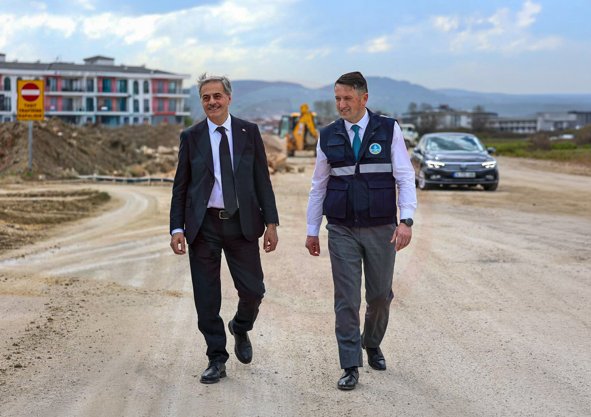 Büyükşehir Belediye Başkanı Yusuf Alemdar, Saski̇ Genel Müdürü Seyit Sakallıoğlu