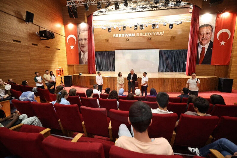 Serdivan Belediyesi Tiyatro Okulu (1)