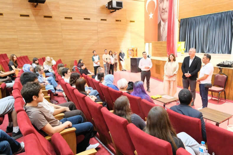 Serdivan Belediyesi Tiyatro Okulu (3)