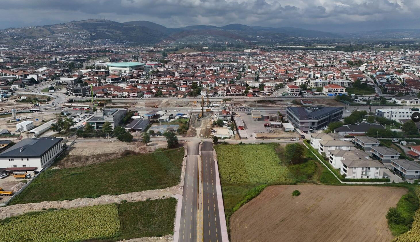 Yeni̇ Yol (6)