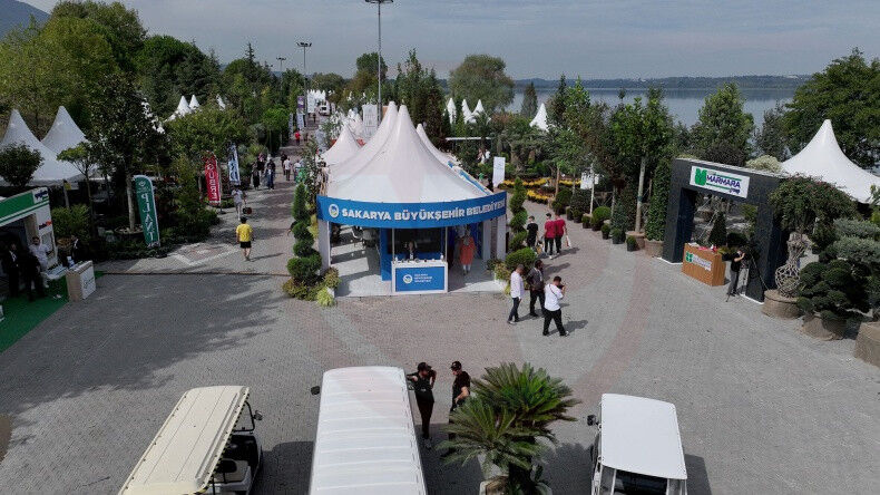 Sakarya Sus Bitkiciligi Fuari Kapilarini Aciyor (3)