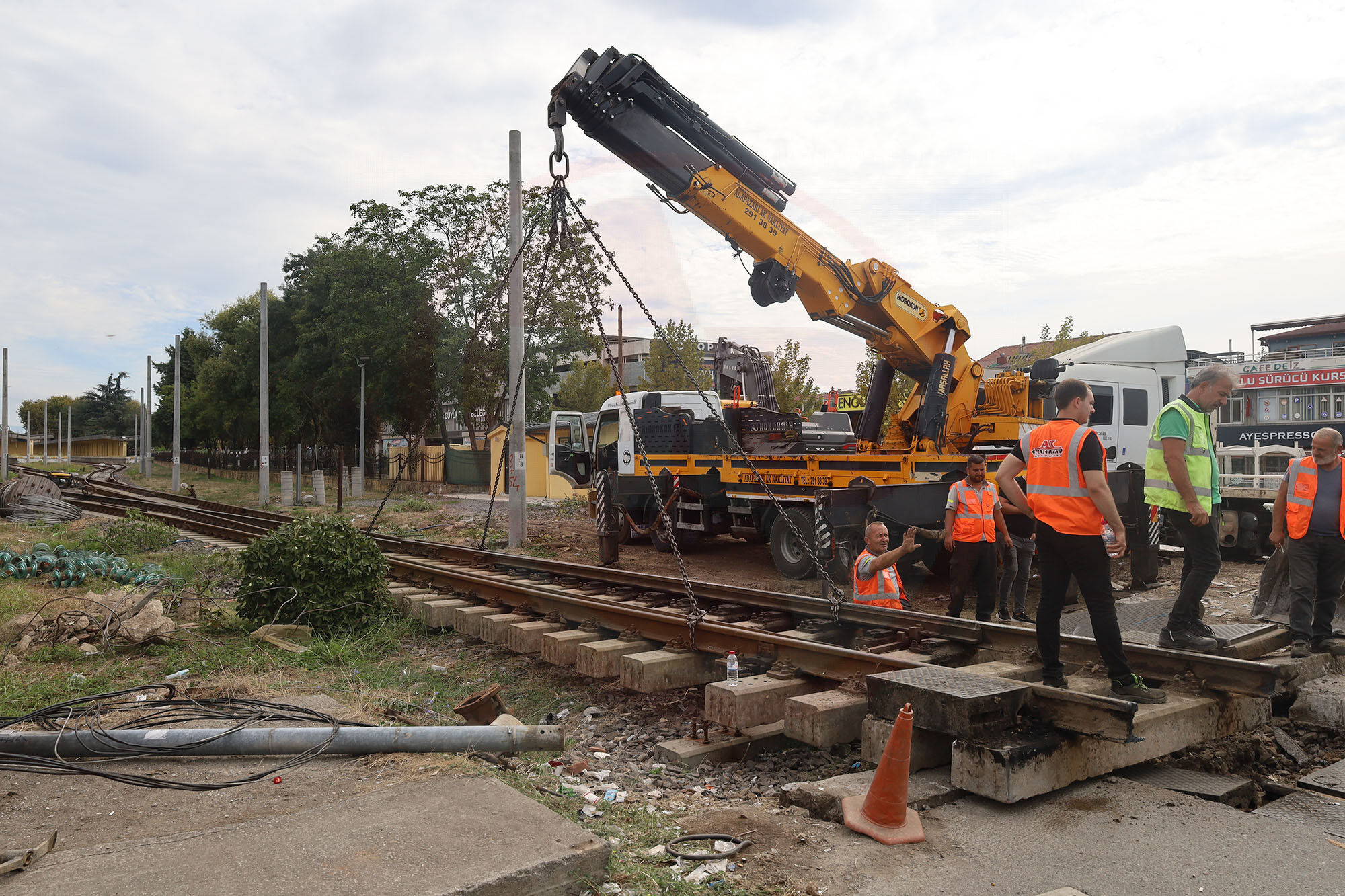 Tren (10)