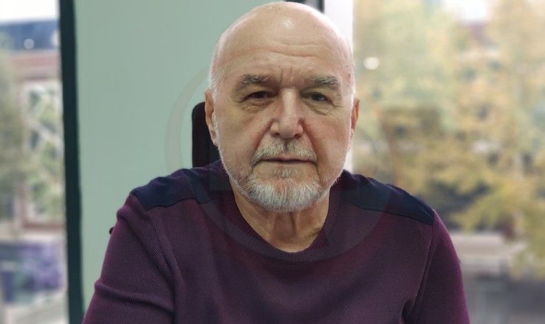 "Yağmur yağdı şehirlerin makyajı silindi!"